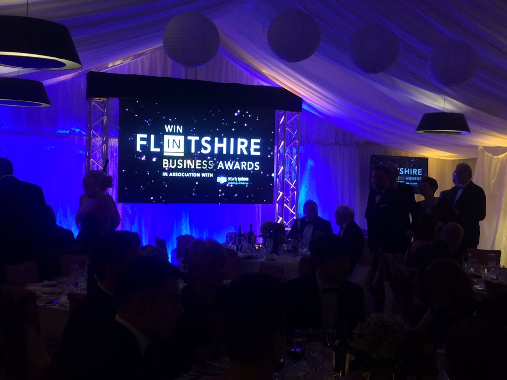 EasyOnline_'s tweet photo. Having a fab time at #FBW15 gala dinner https://t.co/ow2g6gbGgG