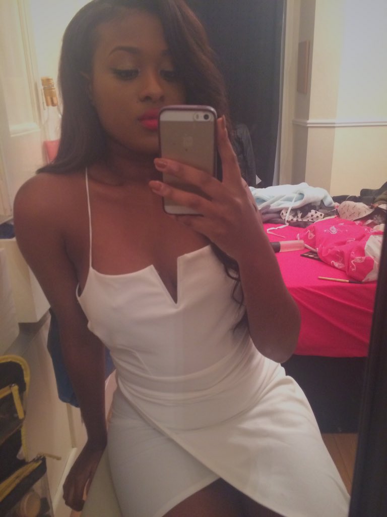 _ohcheryl's tweet photo. Last night #FINESSEFORALIVING https://t.co/c5DCuH999N
