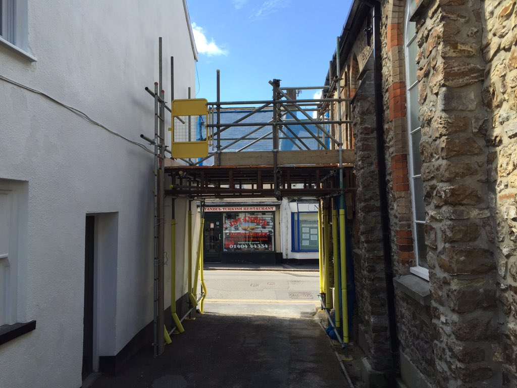 LedgerScaffold's tweet photo. Gantry honiton https://t.co/9JRrosv2kj