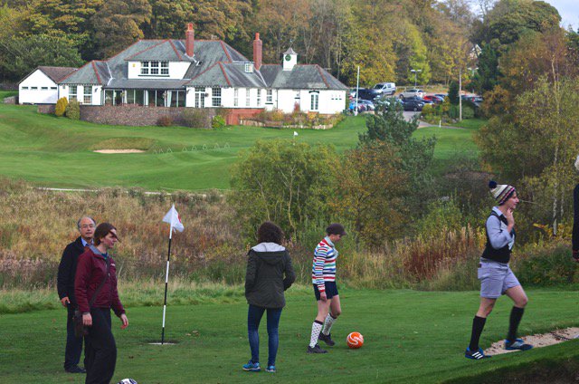 CavGC's tweet photo. #ManchesterUniversity and #DerbyUniversity experienced #CavGC #FootGolf.
FootGolf style evident. https://t.co/l71pnYCIG8