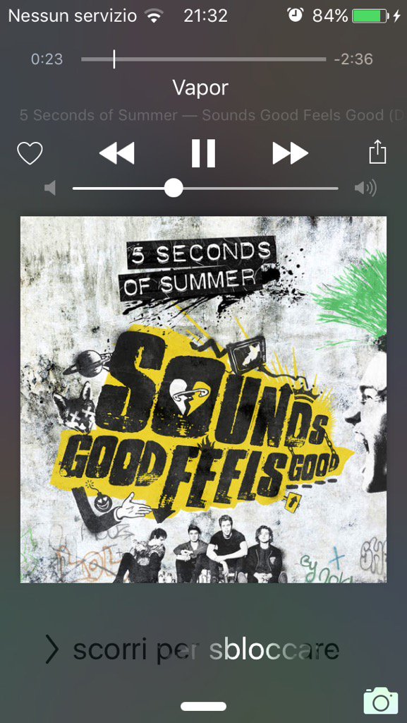 ilculodiashx's tweet photo. @Michael5SOS @Ashton5SOS @Calum5SOS @Luke5SOS @5sos I'M JUST IN LOVE 😍😍 SEE YOU IN ROME GUYS https://t.co/psO7B4QuoP