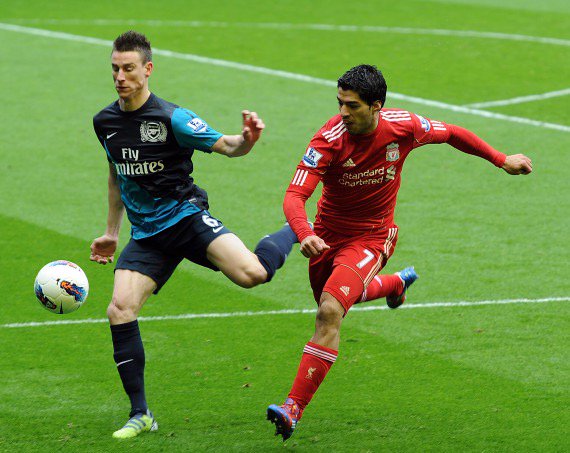 afcstuff's tweet photo. Koscielny: "When I played against Suarez, he would kick me, I would kick him but it always ended with a handshake." https://t.co/9kLF3HzGRZ