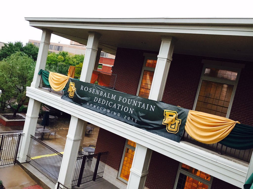 A little rain never stopped us! Fountain Dedication! #SicEm #sicembears #BaylorHomecoming #Waco #eventplannerlife