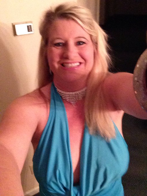 😜gonna party with mr Hawght this weekend for his birthday https://t.co/gYclxFoWb6