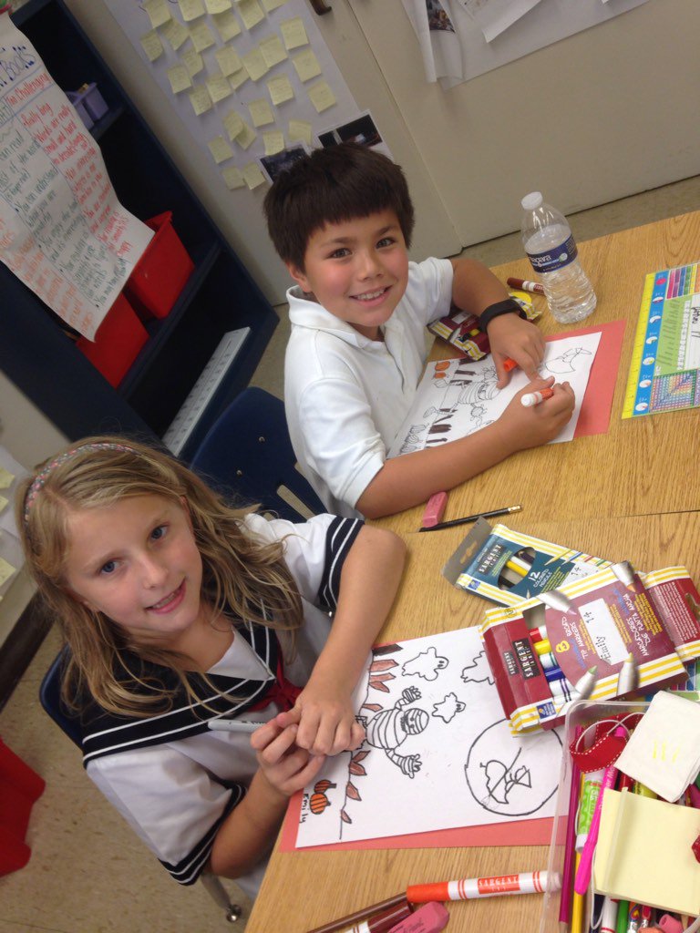 mslooneyesd's tweet photo. A little Halloween art lesson on a rainy Friday afternoon! https://t.co/8YRVw4dpFC
