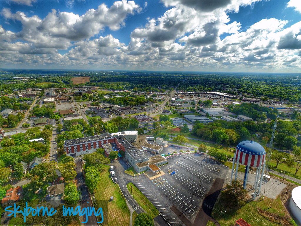 skyborneimaging's tweet photo. One of Bowing Green's best views!  @VisitBGKy @CityofBGKY #skyborne https://t.co/RHoR1eczpZ