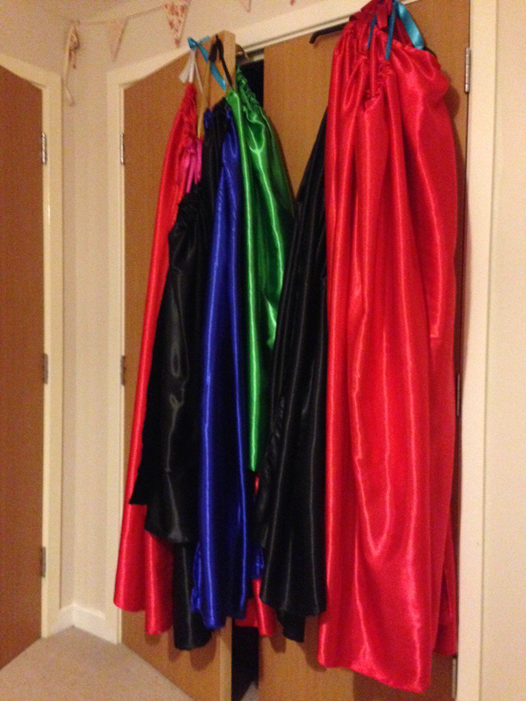 clairelaner's tweet photo. 18 super hero capes done!! Now I am officially ready for the @SGVolunteering residential! #StreetHeroes #Resi2015 https://t.co/Int1DcBJT9
