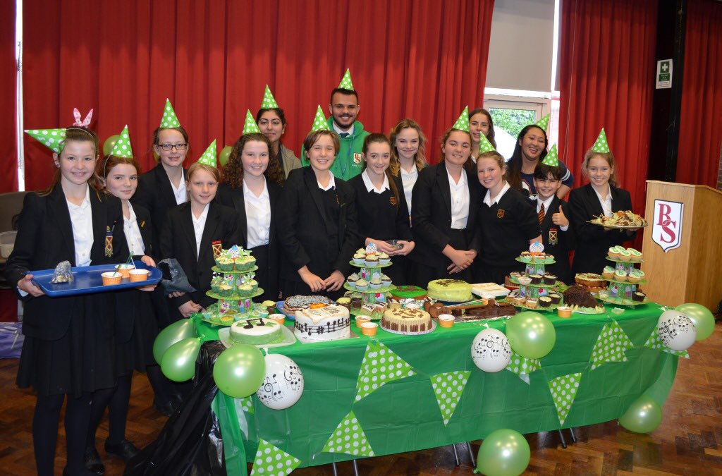 BeaumontElgar's tweet photo. Excellent work at the Great Beaumont Bake Off today. Thanks and well done to all the bakers and helpers #TeamElgar https://t.co/9Bdz3Xrmxp