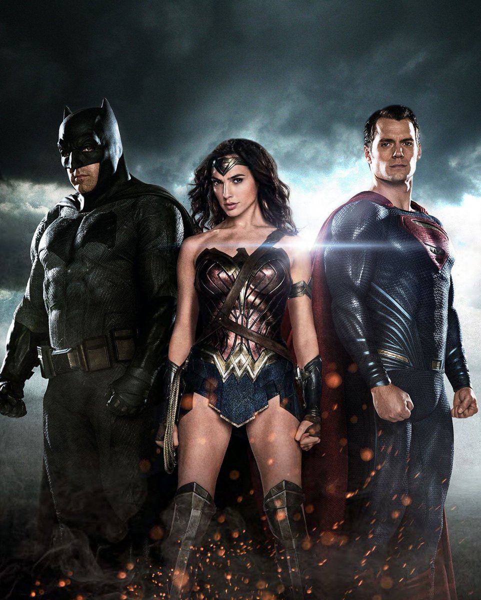 IMAXNL's tweet image. #TotalFilm's cover voor @BatmanvSuperman is totaal waanzinnig! Vanaf 24 maart in @IMAXNL.