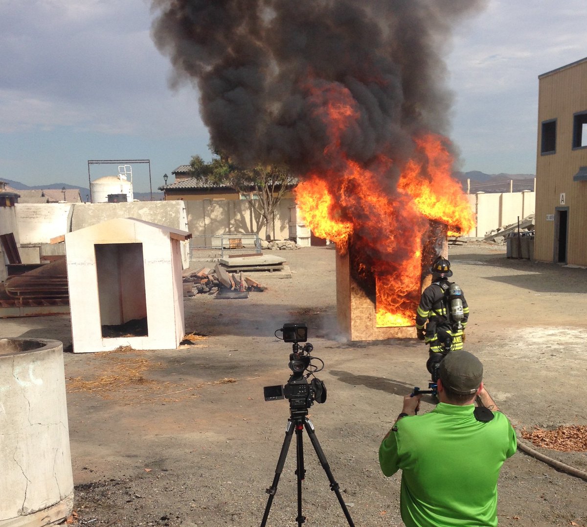 gsandf's tweet photo. The @LPCorp crew from GS&F tested #LPFlameBlock with a live burn event last week! https://t.co/zbbvghdxAz