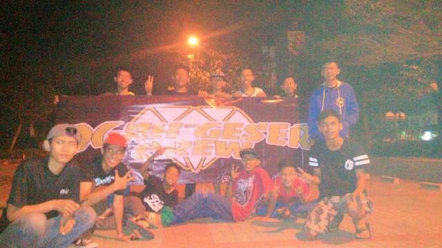 Keep calm and support <a href="/ScreamFdevote14/">SCREAM FOR DEVOTE</a> \M/