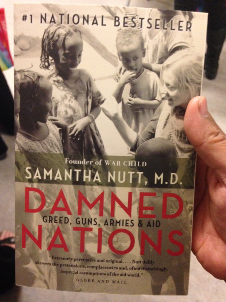 manjubinning's tweet image. Highlight of the day listening to moving keynote by @SamanthaNutt and getting an autographed new read!  #bcssta