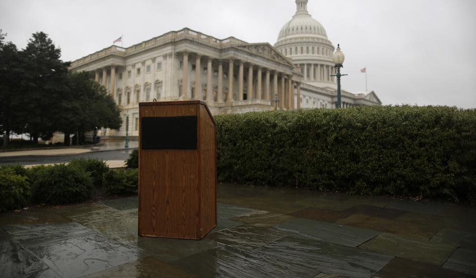 Newsweek's tweet image. OPINION: Republican debt-limit maneuvers come up short bit.ly/1LT115L