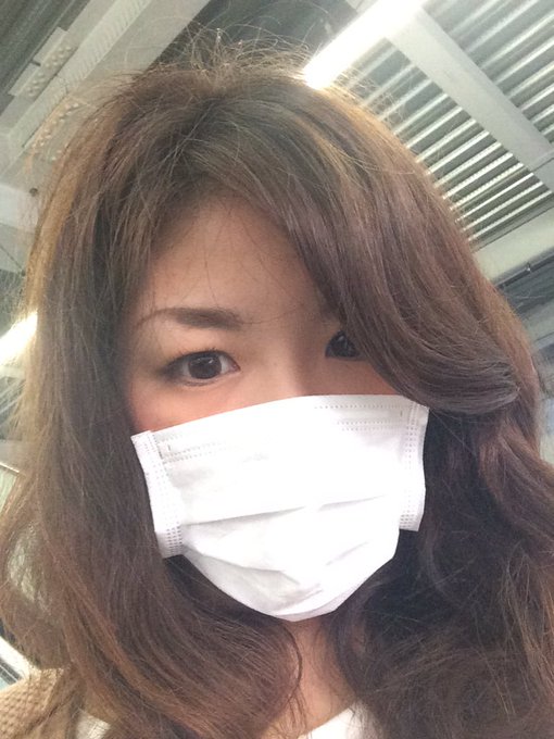 今から成田でグアムに参ります(=ﾟ&omega;ﾟ)ﾉ https://t.co/LSXvRofojn<a href="/tag/%E3%81%8A%E3%81%98%E3%83%A2%E3%83%B3"class="tags"><span>#おじモン</span></a>