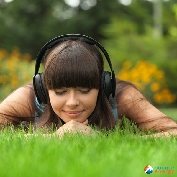 StacyWork22's tweet photo. RT @BounceEnergy Here are three green podcasts for your inner environmentalist! - https://t.co/D5GrkZ2qYZ https://t.co/wUbKVDW9Rs