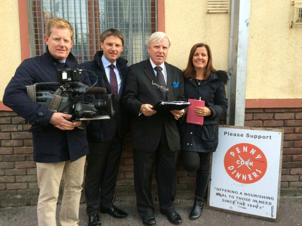 dromquinna's tweet photo. Busy day in Cork.  Tks to @PatKennyNT @VoxproIreland @DanKielyVoxpro and all at @PennyDinnersCor. Roll on next shoot https://t.co/TobR46zjXV
