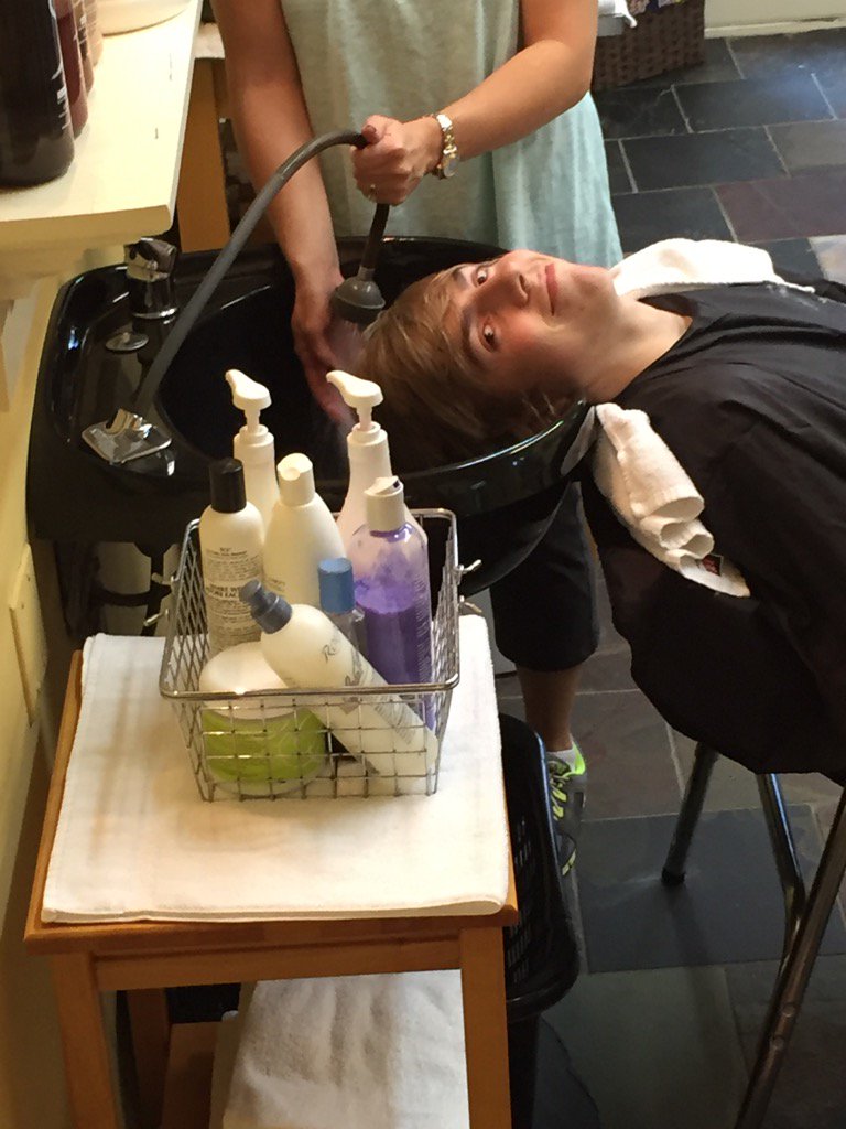 Hoochwrestling's tweet photo. She'll shave it for 100 retweets @connollykeegan https://t.co/26dRpCZPqD