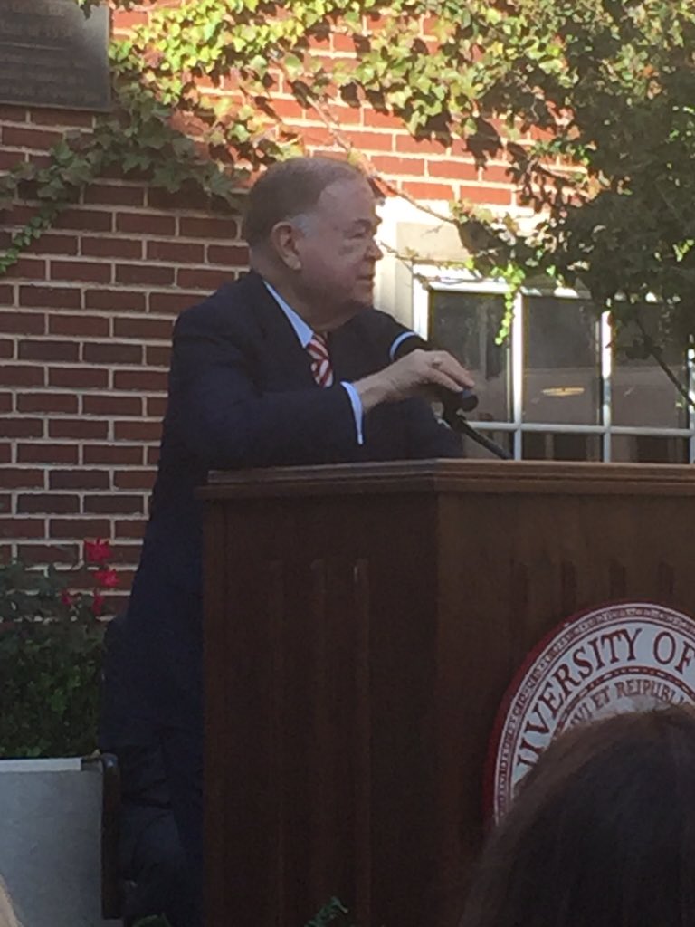 tigerteacher15's tweet image. I could listen to President Boren speak about OU all day! #SoonerProud @President_Boren
