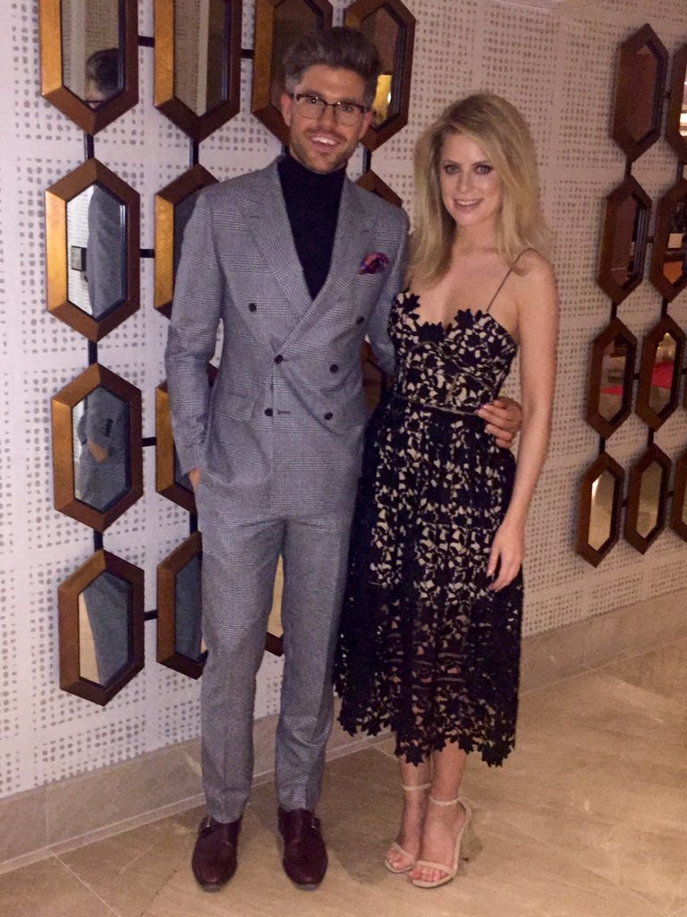 Darrenken's tweet photo. Oh haiii there @RACHEL_WYSE 💃🏻🙇🏻💁#IFTAs2015 https://t.co/ohIIS7n2ar