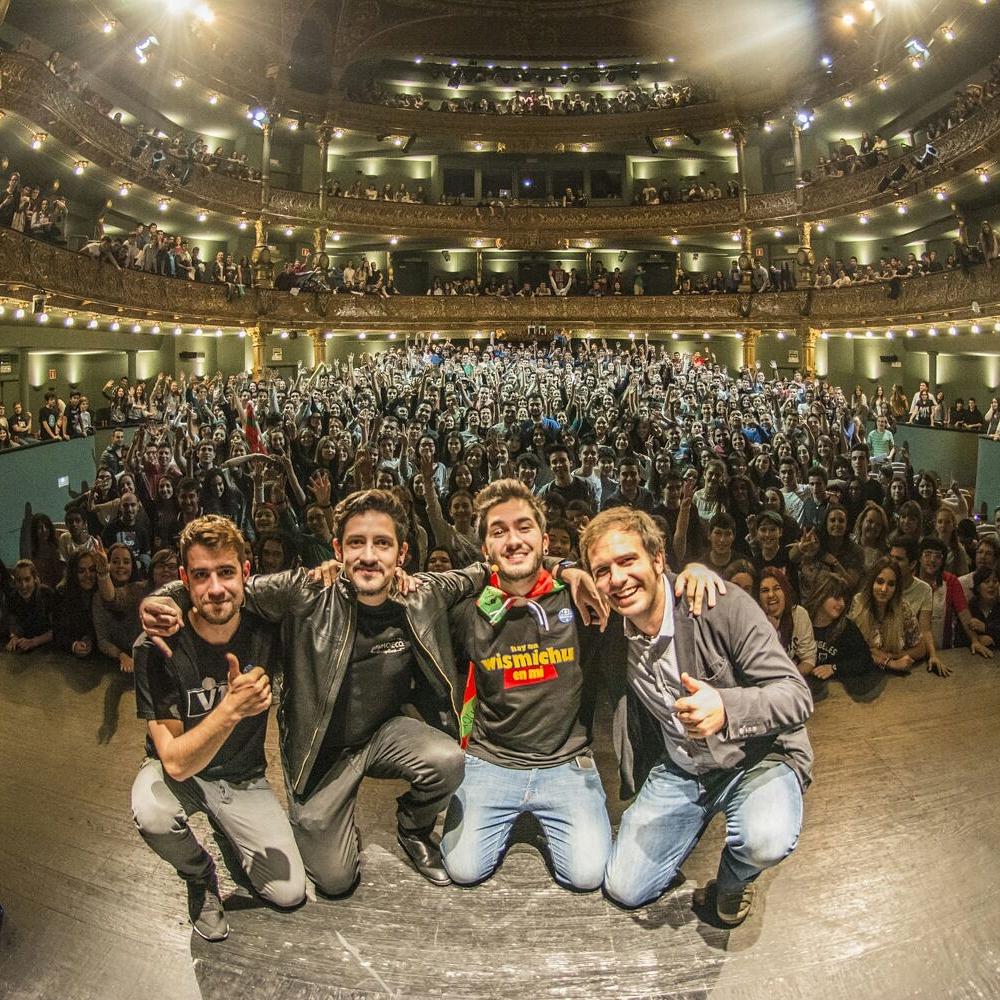 auronplay's tweet photo. Bilbao. https://t.co/rvK7MDO5Xh