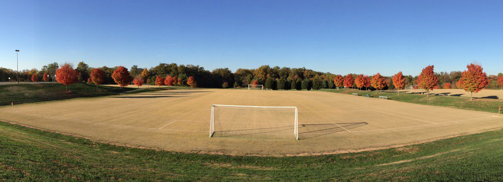janedwilliams's tweet photo. Beautiful fall day at the @MDSoccerPlex. Missed you, @Boyd_McGrass! https://t.co/SpaOykWKSb