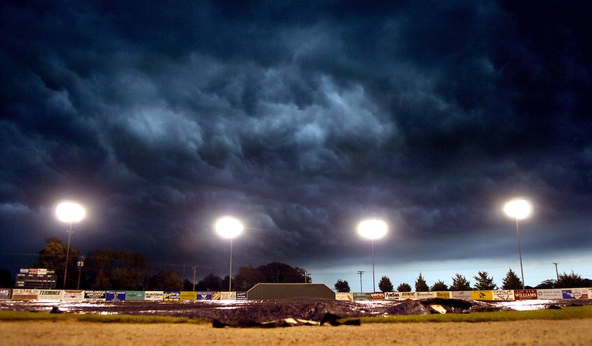 TitansHomer's tweet photo. Getting scary here in Texas. 

#HurricanePatricia https://t.co/TgUPUiwwSa