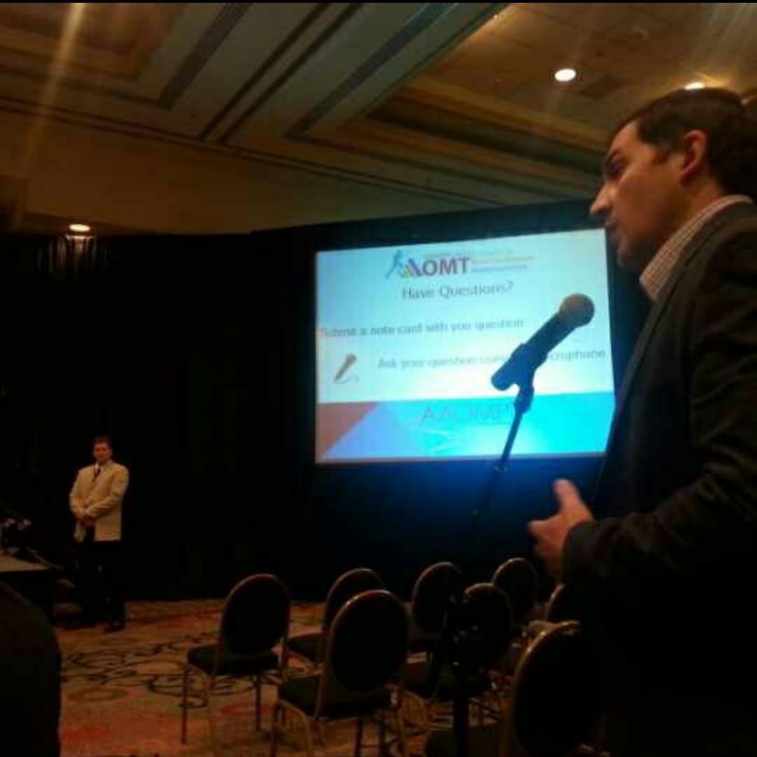 KenTaylorDPT's tweet photo. @FLFPTA - Check out @craigsv22 posing a question to the Keynote Panel at #AAOMPT2015! #WCDistrict @AAOMPT https://t.co/8KyXvebXK1