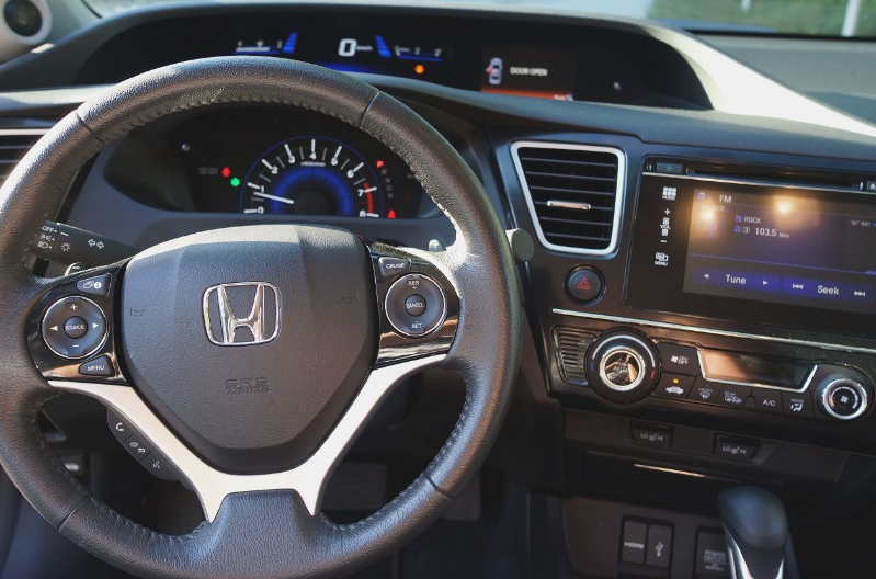 Carbase.com tweet media