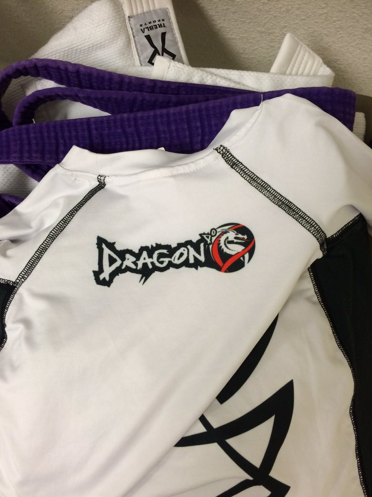 I love wearing this white <a href="/DragonDoFG/">Dragon Do Fight Gear</a> rash guard w/ my white <a href="/treblasports/">Trebla Sports</a> jiu-jitsu gi. White represents purity.
