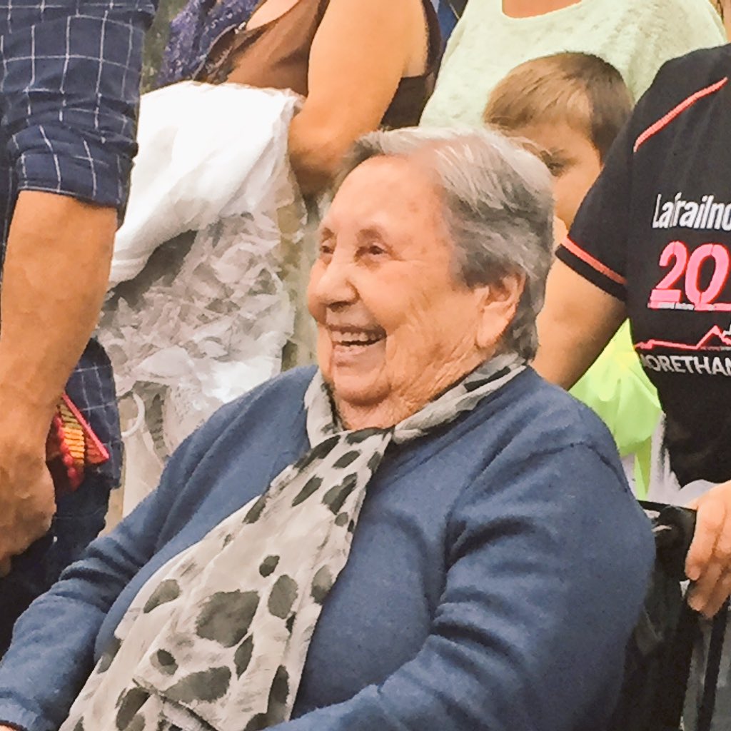 Arojashi75's tweet photo. Enhorabuena x #Eutopia15
Con ver a las personas disfrutando d #Eutopia15, sobran las palabras @IAJuventud https://t.co/afhuHkKJVK