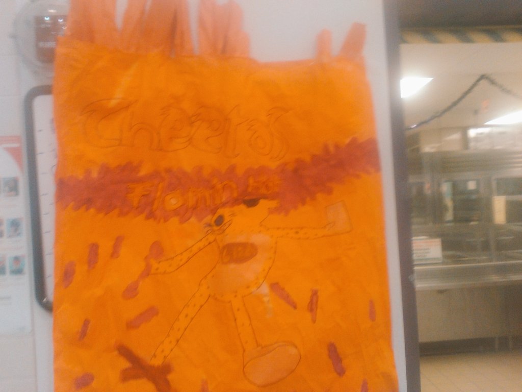 chuchi343's tweet photo. No ones at our hot cheetos booth. Come and get some... https://t.co/IW95HAFihl