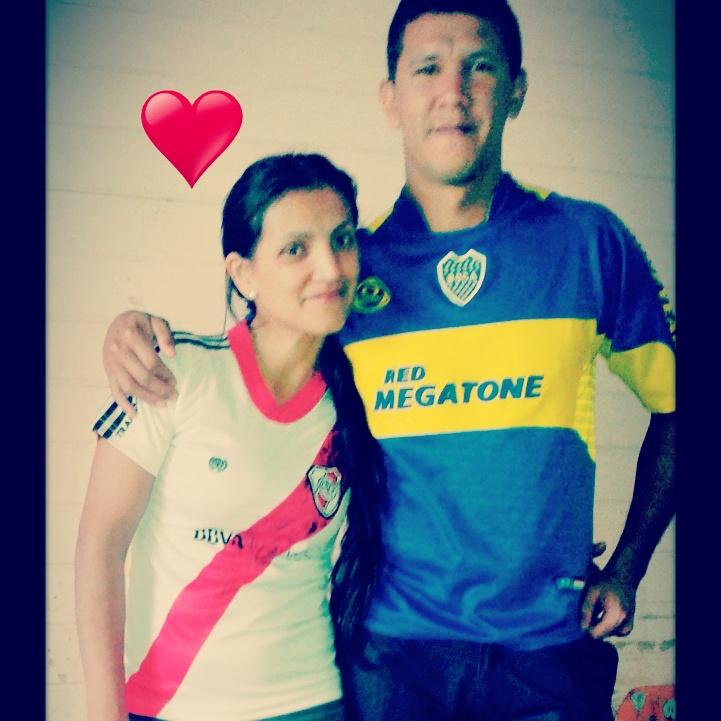 AlbrePao's tweet photo. @carlitos3210 felicidades.yo soy de RIVER pero el amor d mi vida es d.boca mi esposo y t admira mucho el juega tambi https://t.co/1K280FPP4E