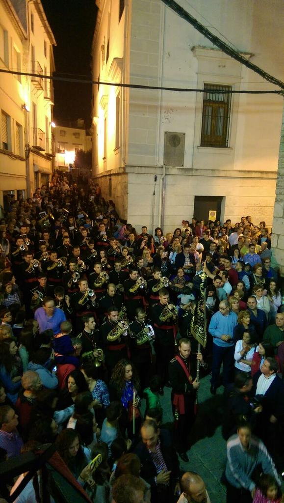 TonyGallardo1's tweet photo. @FeyConsuelo gracias a todos mis compañeros por otra gran actuación vale más una imagen que 1000 palabras
#FyC16 https://t.co/fv786xf5Zl