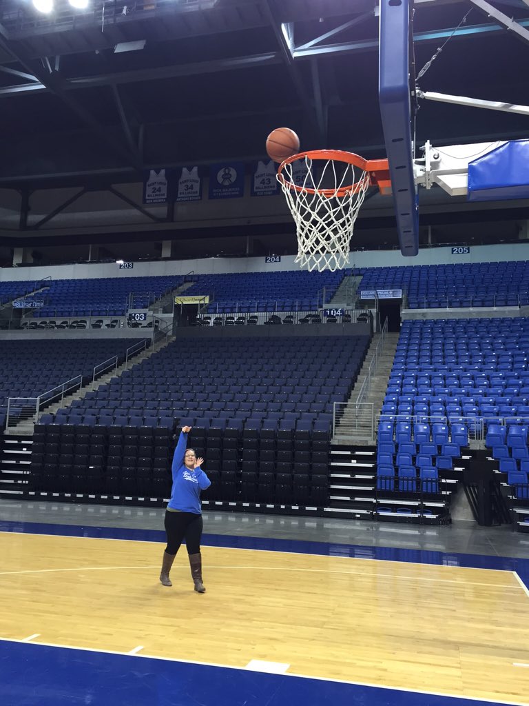 molfuchs's tweet photo. Coming soon to the Chaifetz jumbo tron #BillikenBasetball #SLUnatics https://t.co/65JHMrMZR1