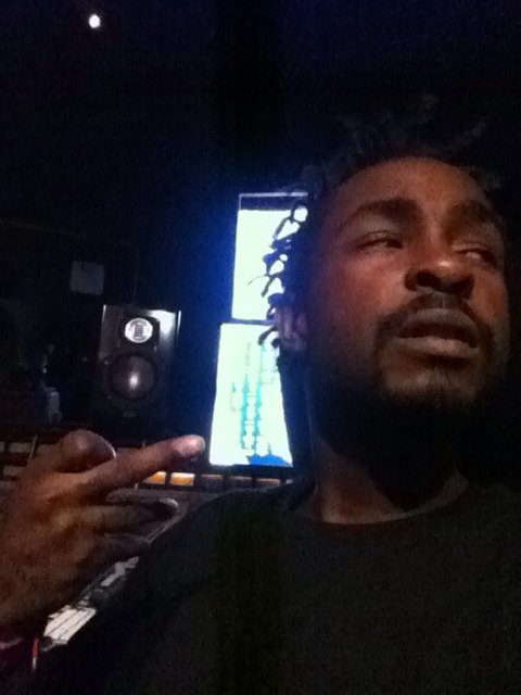myron_i's tweet photo. We don't play....! It's a dog eat dog world...! #GODBODY https://t.co/Hr8PU8gxTI