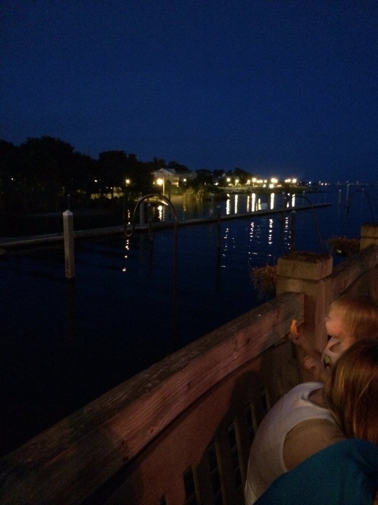 SMCarpenter08's tweet photo. Dinner on the water https://t.co/FgKDjgZRlQ