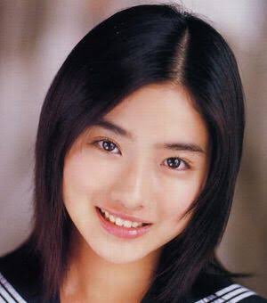 Dan Cho 垢抜ける ってどういう意味 って聞かれたら石原さとみの昔と今の画像見せて こういう事だよって説明できる T Co Tiu5ofonsy