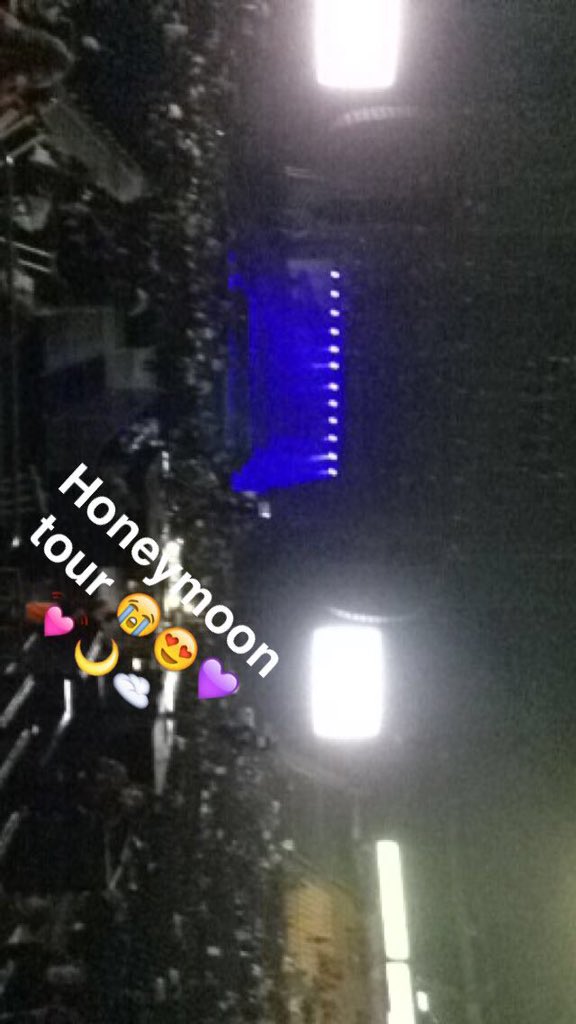 ButeraSheeranx's tweet photo. @ArianaGrande thank u, México loves u 🇲🇽💫☁️💓 https://t.co/nVcRXUOluT