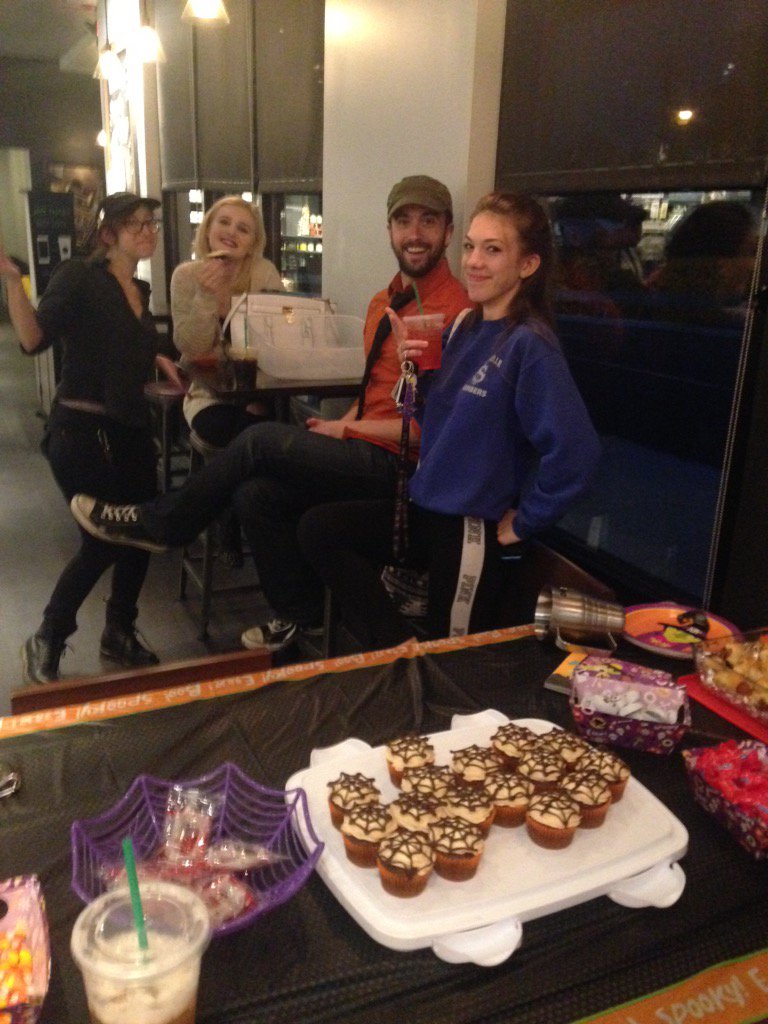 MiaNaumenko's tweet photo. $30K monster mash !!! https://t.co/83yymHGVrN