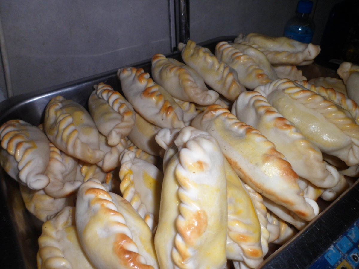 BarPizzagool's tweet photo. SOLO POR ESTA SEMANA LA DOCENA $90

HAGA SU PEDIDO (2268) 15535725 https://t.co/v7tkEpraR8