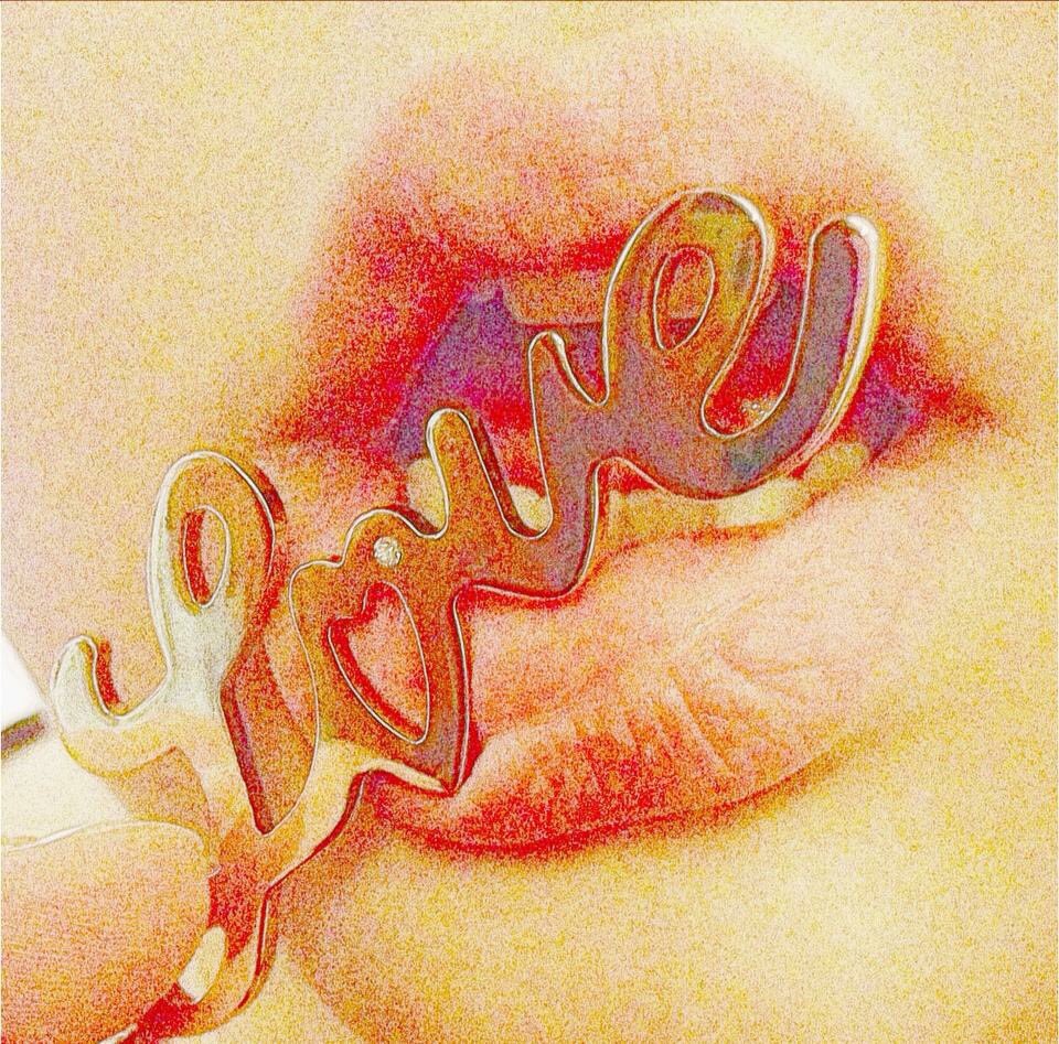 Arii1408_C's tweet photo. #me #love #bocca #ciondolo https://t.co/4Jdw3mF0Ip