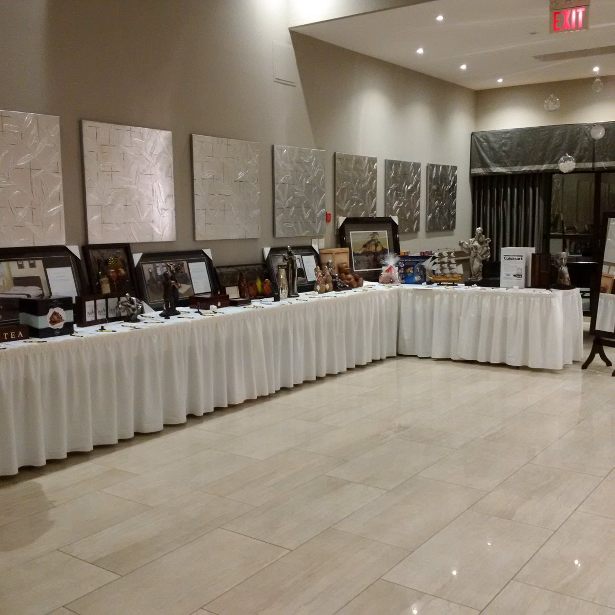 TEAuctioneers's tweet photo. We are set up for another fantastic silent auction! #charityauction #fundraiser #torontoauctioneers #silentauction https://t.co/IEpoGnuh7F