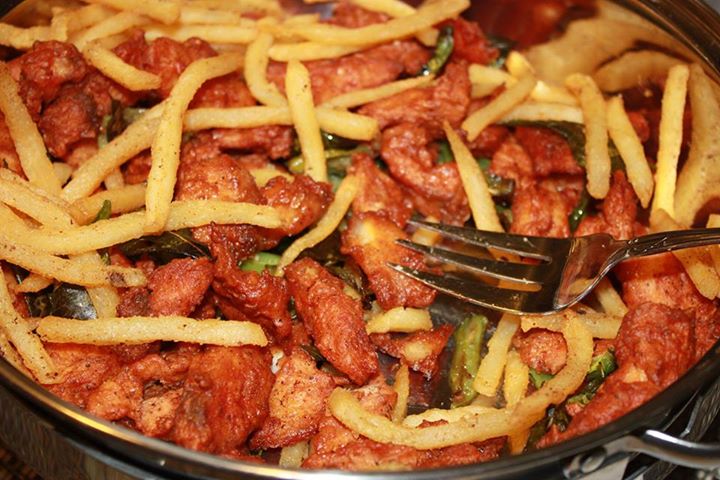 Masala_KhanayKa's tweet photo. Fish 65 .. I sub with fish ( haddock)
3 lb fish (I used Haddock)
3 tbs Lime juice / Vineger
++
#Fish65
#Recipe https://t.co/jGlBx7gAhW
