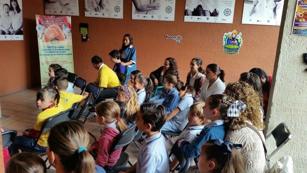 DonasDown's tweet photo. Visita del colegio Humane a nuestras instalaciones ayer por la mañana https://t.co/XTeNYvZInq