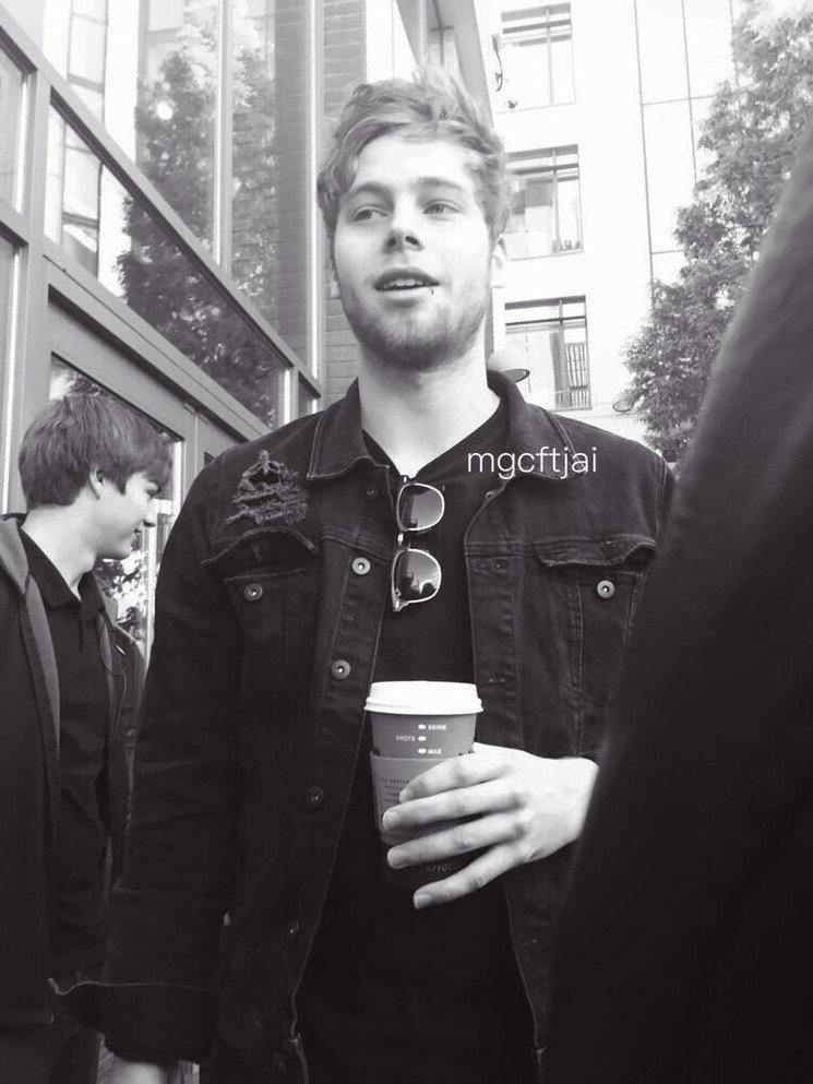 offguardlrh's tweet image. 