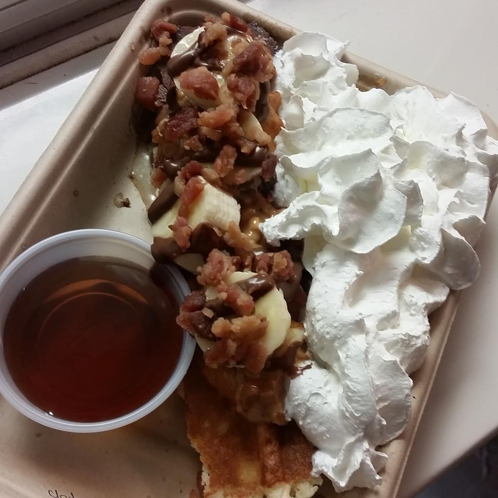 wafflesdipstick's tweet photo. https://t.co/UWrSFa78RN https://t.co/6Cu8aRTjNY