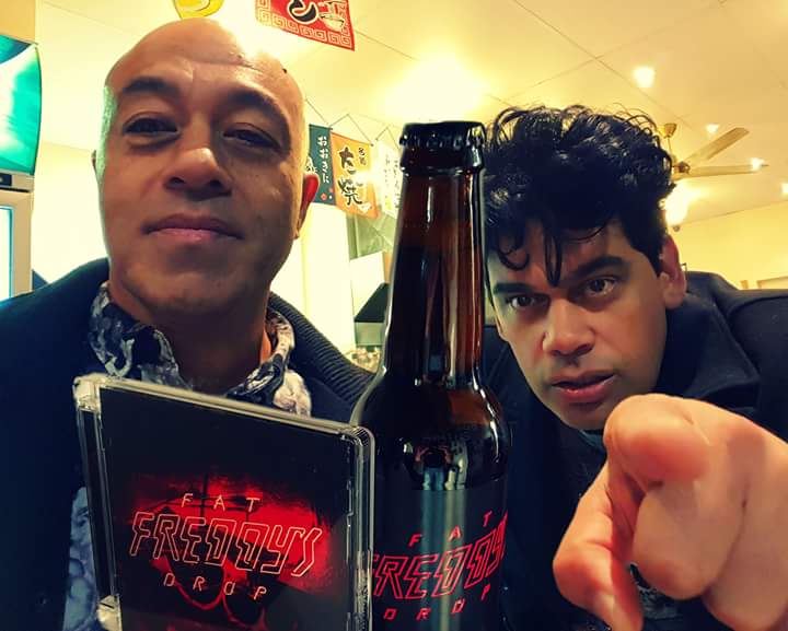 NZ_Ent's tweet photo. Quick listen to @fatfreddysdrop1new album #Bays live @AKLTownHall before @AllBlacks deal to Sth Africa #RWC2015 https://t.co/mHNv5inBs3