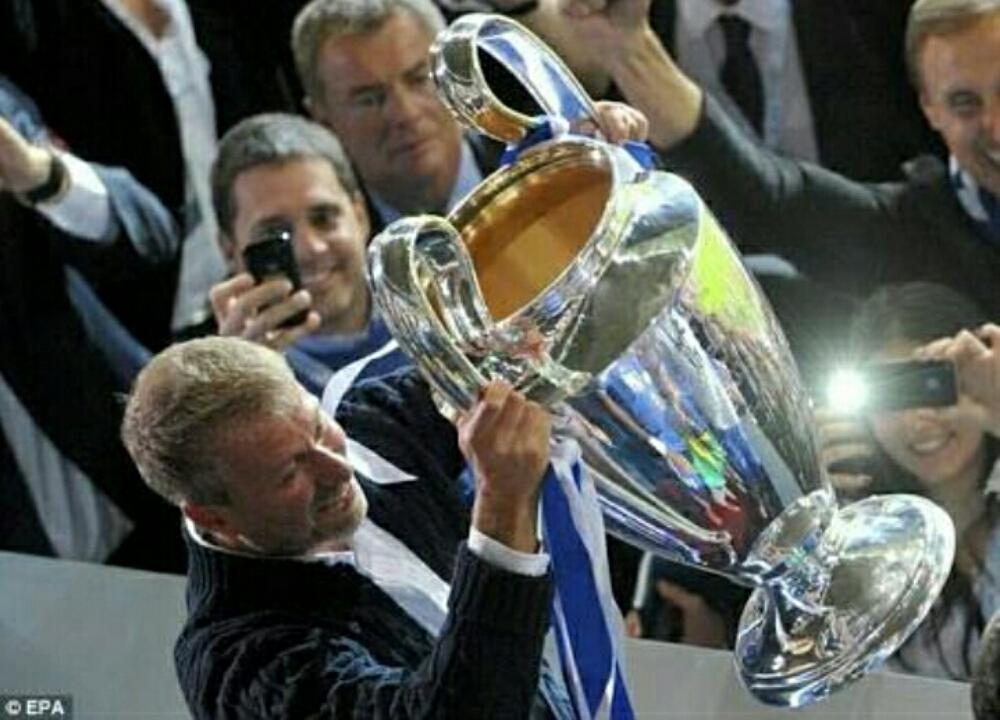 Today we wish our super fan Mr. Roman Abramovich a very Happy 49th Birthday!   