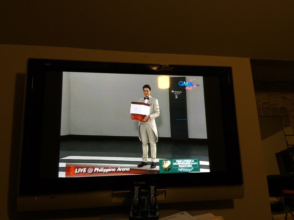 TomCallsx100's tweet photo. MALAPIT NA!!!! OXYGEN! #ALDubEBTamangPanahon https://t.co/5880Z7qhSC