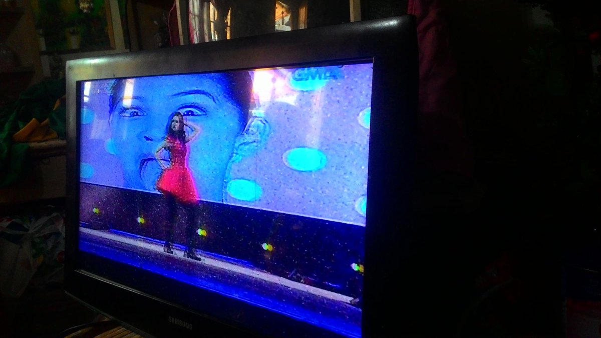 RuffaLotino's tweet photo. I love you @mainedcm 
#ALDubEBTamangPanahon https://t.co/SiwQYWhrdr